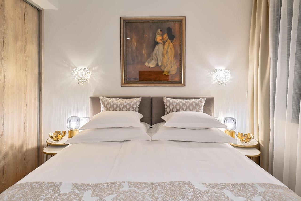 K Luxury Residence สปลิท ภายนอก รูปภาพ